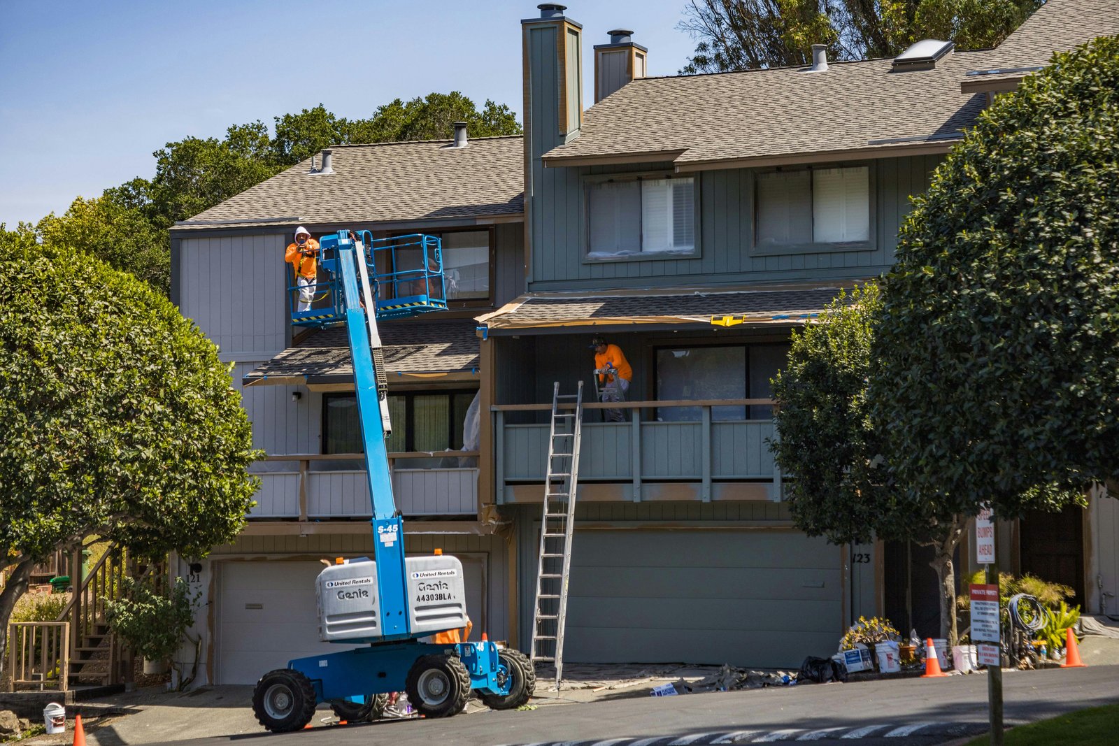 Expert exterior painting and house painting in Chicago